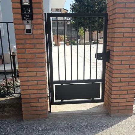 Flach 'mary' By Interhome Apartamento Saluzzo